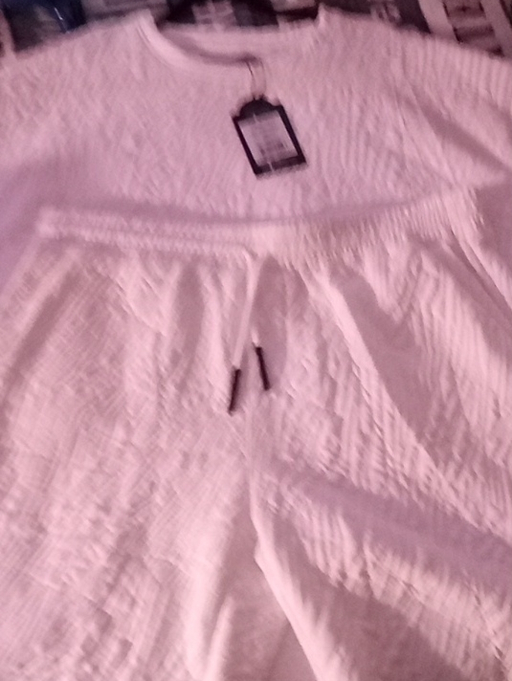 Men’s White Athletic Drawstring Shorts